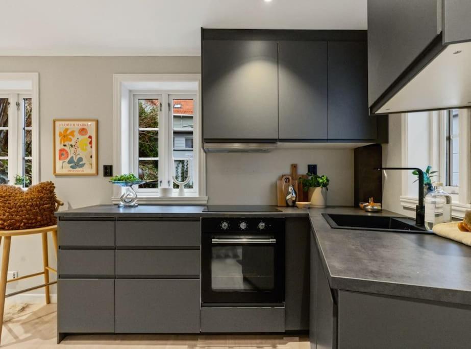 Stay L The Town House Bergen Extérieur photo